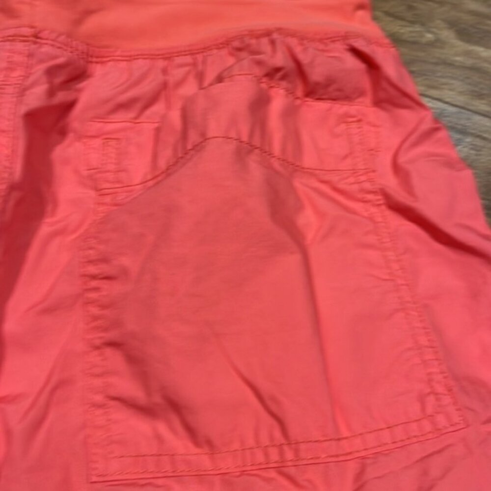 Bright coral pink wide leg capris by Joe Fresh - Picture 8 of 10